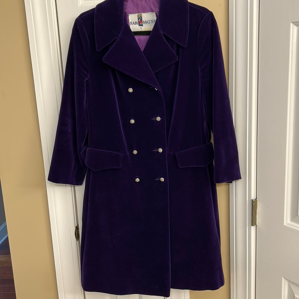 Vintage Rain Master by Lou Richie